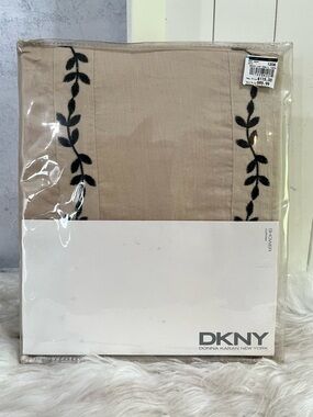 NEW DKNY Breezy Leaf Embroidered Cotton Beige Fawn Black Shower Curtain Bath 72”